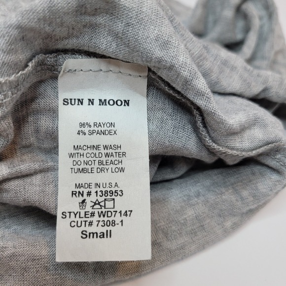 Sun & Moon Gray/Peach Knit Maxi Sundress Size‎ Small - Picture 8 of 8